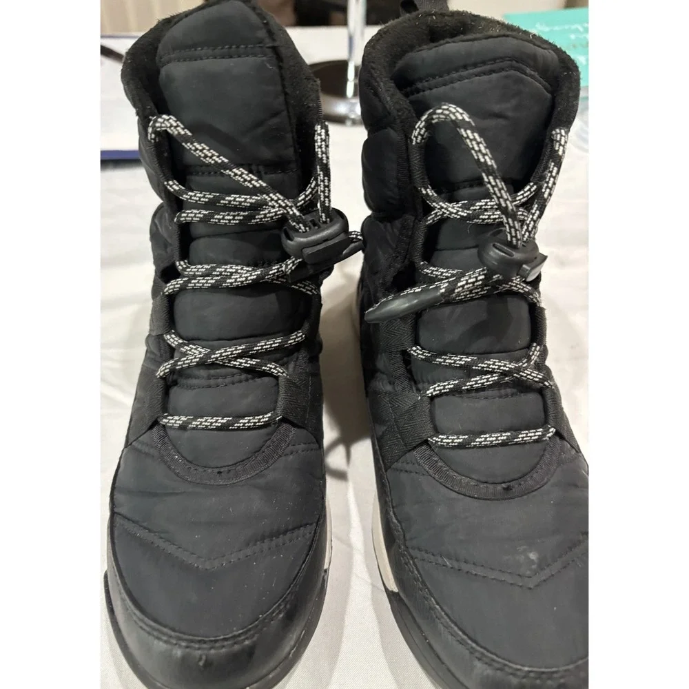 Sorel Whitney II Short Lace Youth Size 5 Snow Boot NY3909-010
